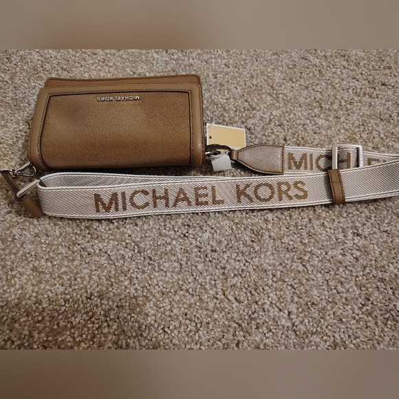 NWT Michael Kors Jetset Small Nylon Driftwood Smartphone Crossbody Bag - Picture 8 of 8